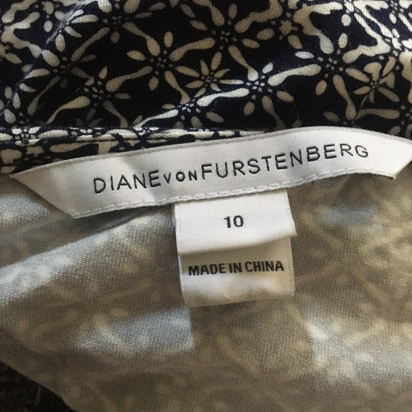 Diane con Furstenberg blue/white wrap dress sheer sleeves size 10 - Picture 3 of 5